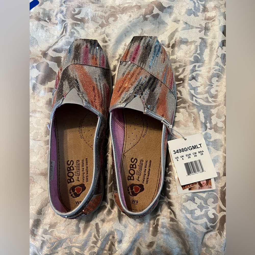 Bob’s Slip On’s for Sketcher  size 9 NWT